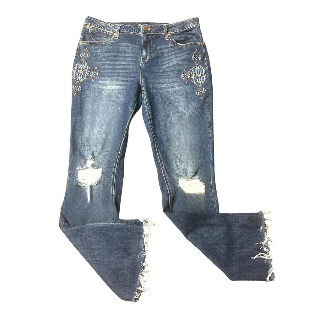 Wrangler Flare With Aztec Embroidery Flare Size 15/34 Women’s